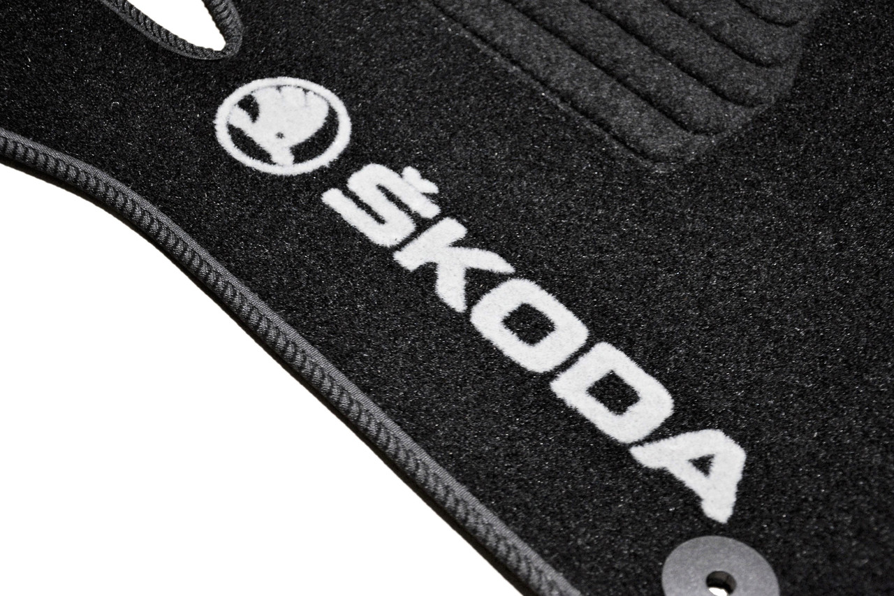 Ворсовые коврики Skoda Rapid (2012-) Чёрные, кт. 5шт BLCCR1569 (шкода рапид) — изображение 5