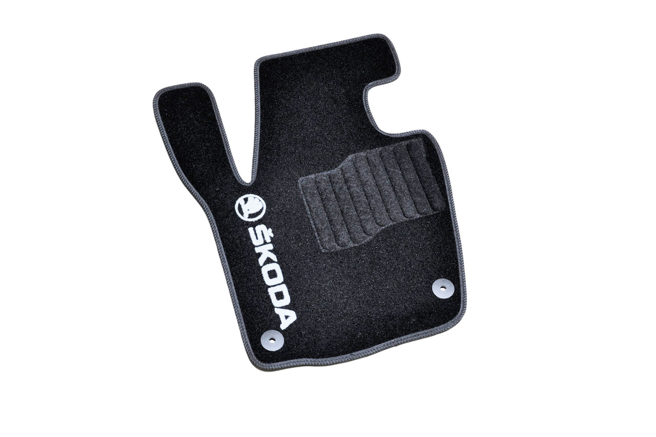 Ворсовые коврики Skoda Rapid (2012-) Чёрные, кт. 5шт BLCCR1569 (шкода рапид) — изображение 4