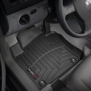 Передние коврики Volkswagen Golf 5/6/Jetta 2004-12 с бортом, овальн крепл, черные WeatherTech 440801