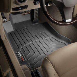 Передние коврики Mercedes C204 2008-14 с бортом, черные WeatherTech 444701